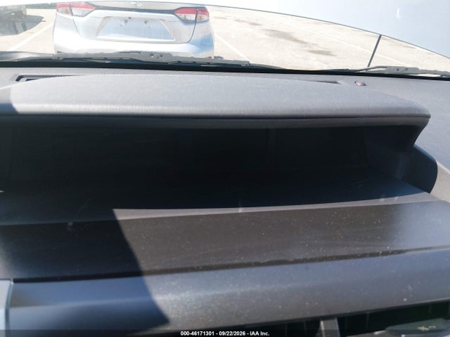 46171301 :رقم المزاد ، JTDZN3EU0GJ052609 vin ، 2016 Toyota Prius V Five مزاد بيع