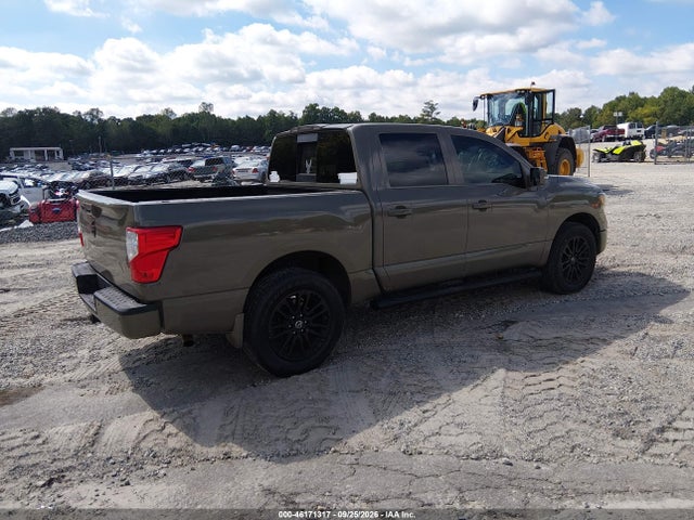 46171317 :رقم المزاد ، 1N6AA1E50JN531311 vin ، 2018 Nissan Titan Sv مزاد بيع