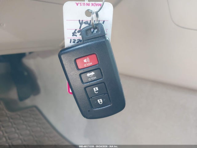 46171339 :رقم المزاد ، 4T1BK1FK2CU518167 vin ، 2012 Toyota Camry Xle V6 مزاد بيع