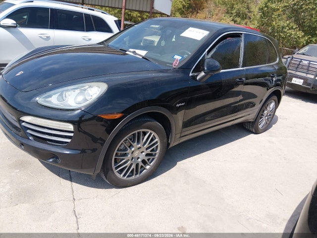 Auction sale of the 2011 Porsche Cayenne Hybrid S, vin: WP1AE2A21BLA91829, lot number: 46171374