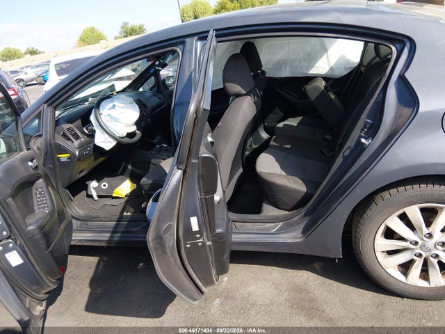 KIA FORTE LX 2016 KNAFX4A66G5476232 Image 8