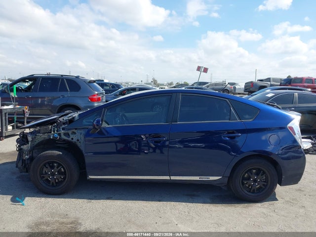 46171440 :رقم المزاد ، JTDKN3DUXD1710757 vin ، 2013 Toyota Prius Two مزاد بيع