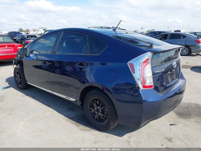 46171440 :رقم المزاد ، JTDKN3DUXD1710757 vin ، 2013 Toyota Prius Two مزاد بيع