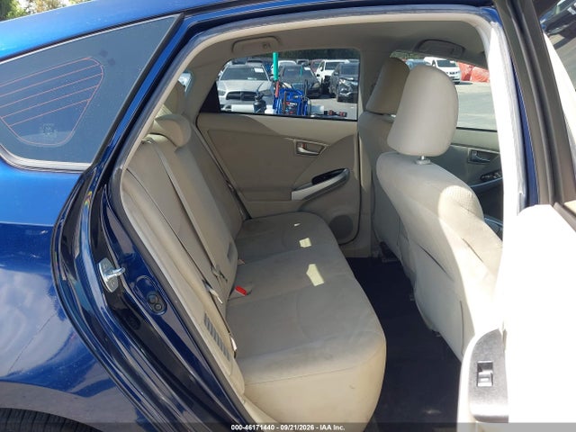 46171440 :رقم المزاد ، JTDKN3DUXD1710757 vin ، 2013 Toyota Prius Two مزاد بيع