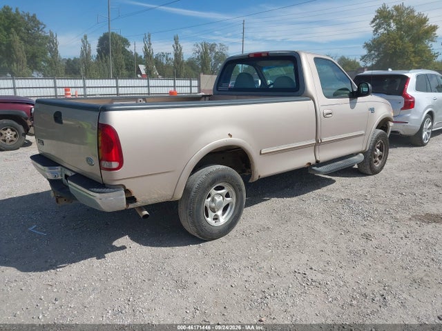 46171446 :رقم المزاد ، 1FTRF18L3WKB52412 vin ، 1998 Ford F-150 Lariat/standard/xl/xlt مزاد بيع