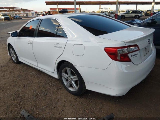 46171468 :رقم المزاد ، 4T1BF1FK6DU211834 vin ، 2013 Toyota Camry Se مزاد بيع