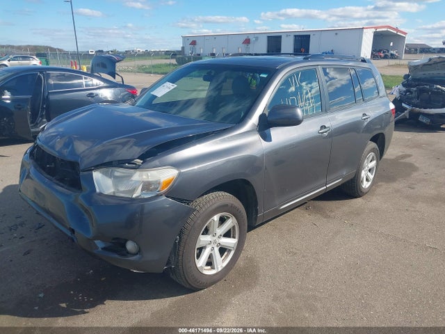 2010 Toyota Highlander Se V6 მანქანა იყიდება აუქციონზე, vin: 5TDJK3EH8AS035284, აუქციონის ნომერი: 46171494