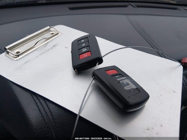 46171500 :رقم المزاد ، 4T1BK1EB6DU017656 vin ، 2013 Toyota Avalon Xle Touring مزاد بيع