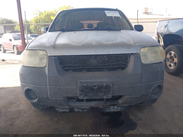 2007 Ford Escape Xls/xls Manual მანქანა იყიდება აუქციონზე, vin: 1FMYU02ZX7KA61112, აუქციონის ნომერი: 46171515
