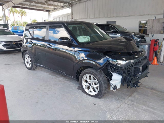 46171524 :رقم المزاد ، KNDJ23AU0P7859575 vin ، 2023 Kia Soul Lx مزاد بيع