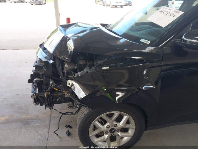 46171524 :رقم المزاد ، KNDJ23AU0P7859575 vin ، 2023 Kia Soul Lx مزاد بيع