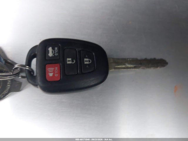 2015 Toyota Corolla S მანქანა იყიდება აუქციონზე, vin: 2T1BURHE3FC466652, აუქციონის ნომერი: 46171546