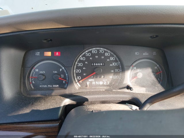 Aukcja sprzedaży 2003 Ford Crown Victoria Standard, vin: 2FAFP73W63X116524, numer aukcji: 46171551