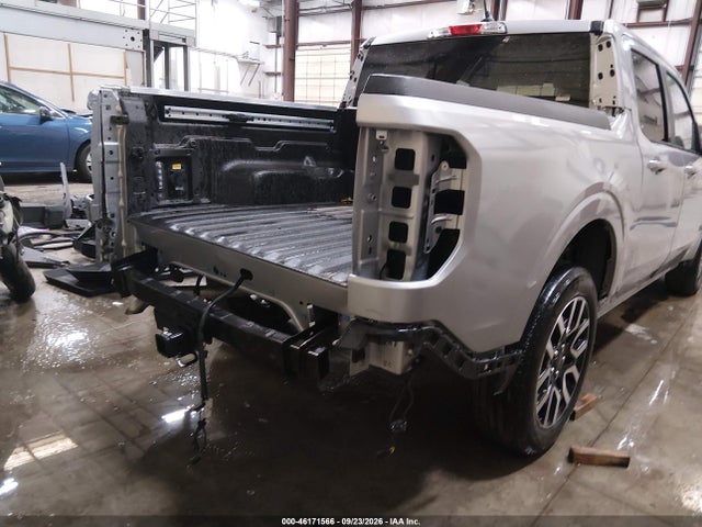 3FTTW8M37RRB57925 Ford Maverick Lariat