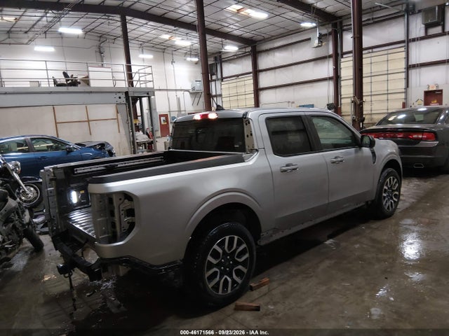 3FTTW8M37RRB57925 Ford Maverick Lariat
