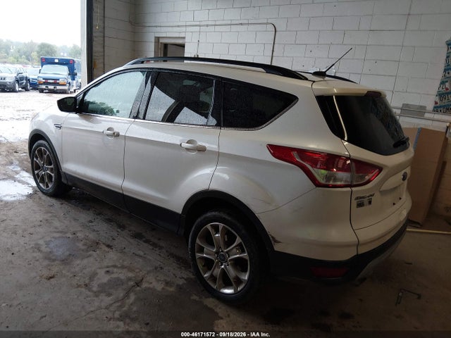 46171572 :رقم المزاد ، 1FMCU9G94FUA52500 vin ، 2015 Ford Escape Se مزاد بيع