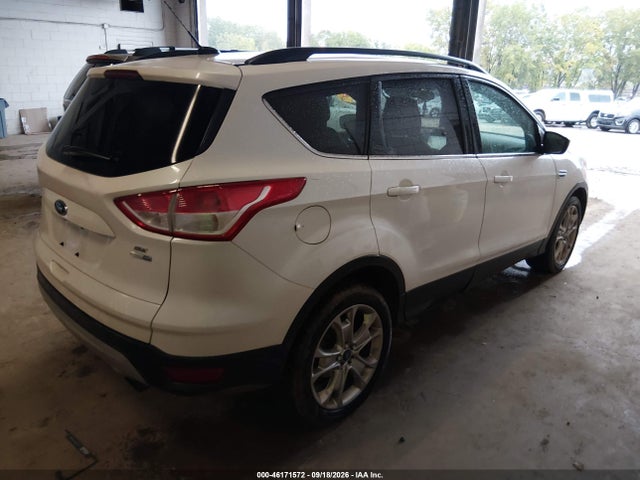 46171572 :رقم المزاد ، 1FMCU9G94FUA52500 vin ، 2015 Ford Escape Se مزاد بيع