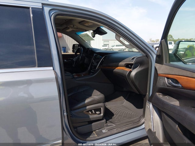 46171578 :رقم المزاد ، 1GYS4BKJ3GR444374 vin ، 2016 Cadillac Escalade Luxury Collection مزاد بيع