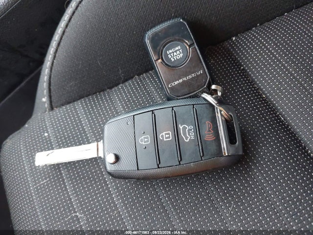 Продажа на аукционе авто 2020 Kia Sportage Lx, vin: KNDPMCAC6L7781907, номер лота: 46171583