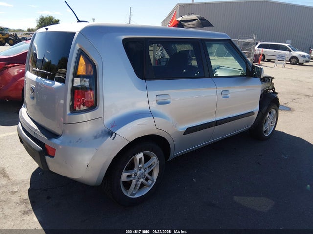 Продажа на аукционе авто 2010 Kia Soul +, vin: KNDJT2A24A7703083, номер лота: 46171660