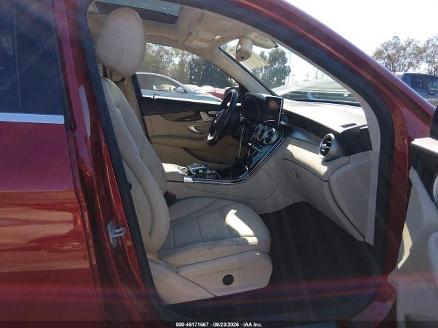 WDC0G4KB0GF019022 Mercedes-Benz Glc 300 4matic