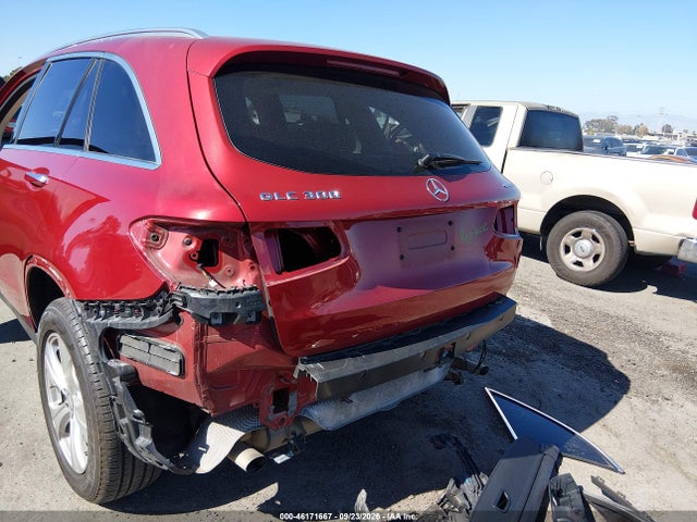 WDC0G4KB0GF019022 Mercedes-Benz Glc 300 4matic