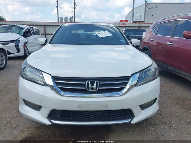 2015 Honda Accord Sport მანქანა იყიდება აუქციონზე, vin: 1HGCR2F53FA243808, აუქციონის ნომერი: 46171671