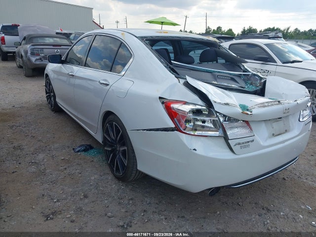 2015 Honda Accord Sport მანქანა იყიდება აუქციონზე, vin: 1HGCR2F53FA243808, აუქციონის ნომერი: 46171671