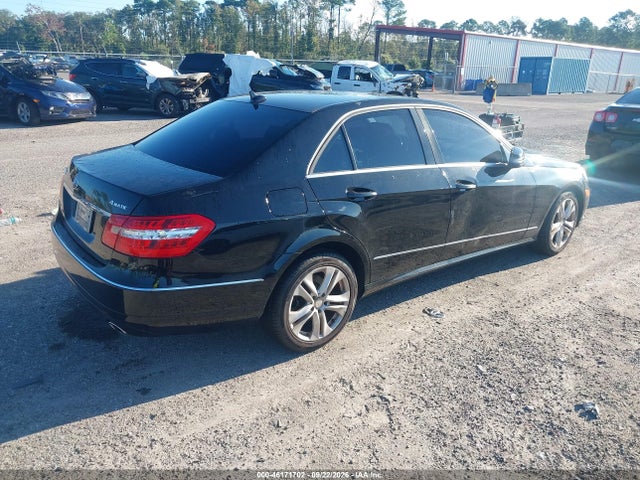 46171702 :رقم المزاد ، WDDHF8HB1BA320601 vin ، 2011 Mercedes-benz E 350 4matic مزاد بيع