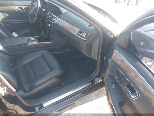 46171702 :رقم المزاد ، WDDHF8HB1BA320601 vin ، 2011 Mercedes-benz E 350 4matic مزاد بيع