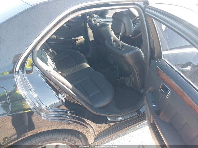 46171702 :رقم المزاد ، WDDHF8HB1BA320601 vin ، 2011 Mercedes-benz E 350 4matic مزاد بيع