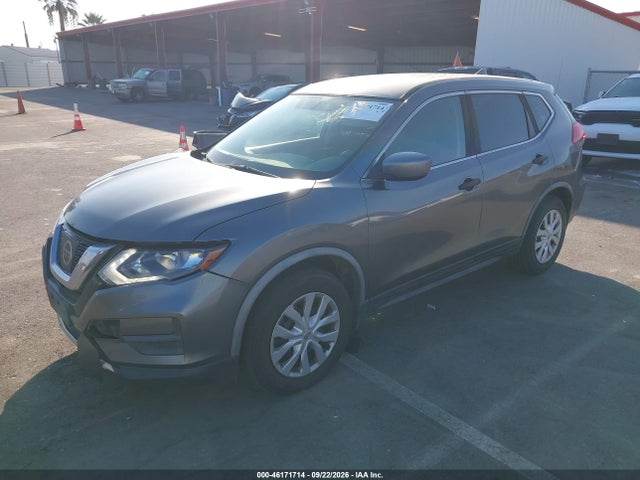 Nissan ROGUE S 2017 JN8AT2MT5HW408681 Image 2