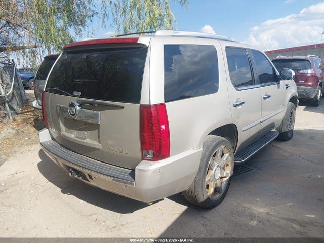 Продаж на аукціоні авто 2007 Cadillac Escalade, vin: 1GYFK63827R299922, номер лоту: 46171736
