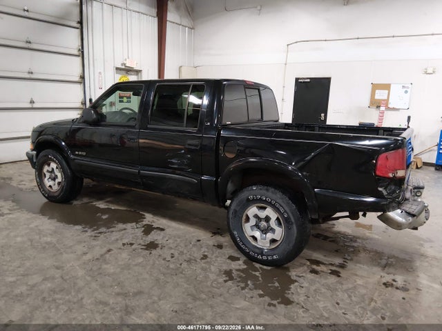 46171795 :رقم المزاد ، 1GCDT13W82K179538 vin ، 2002 Chevrolet S-10 Ls مزاد بيع