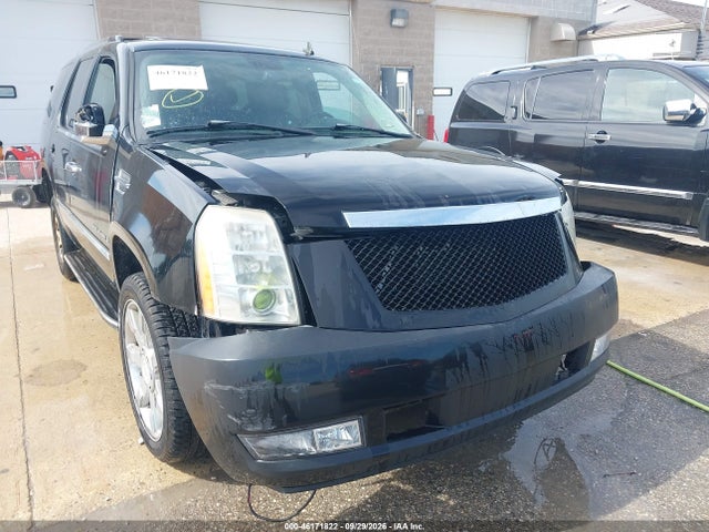 Продаж на аукціоні авто 2007 Cadillac Escalade Standard, vin: 1GYFK63857R334369, номер лоту: 46171822