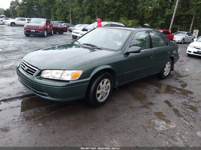 46171824 :رقم المزاد ، 4T1BG22K6YU687077 vin ، 2000 Toyota Camry Le مزاد بيع