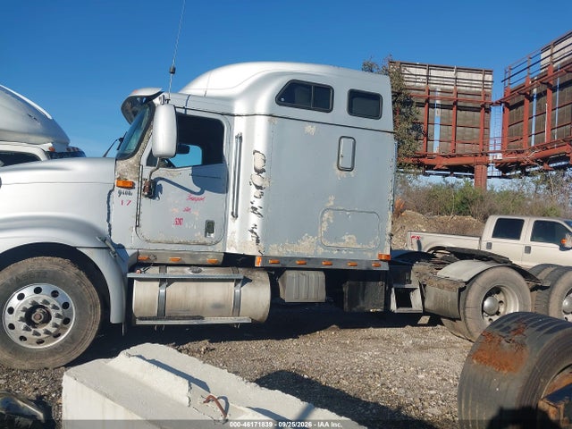 46171839 :رقم المزاد ، 2HSCNAPR85C034798 vin ، 2005 International 9400 9400i مزاد بيع