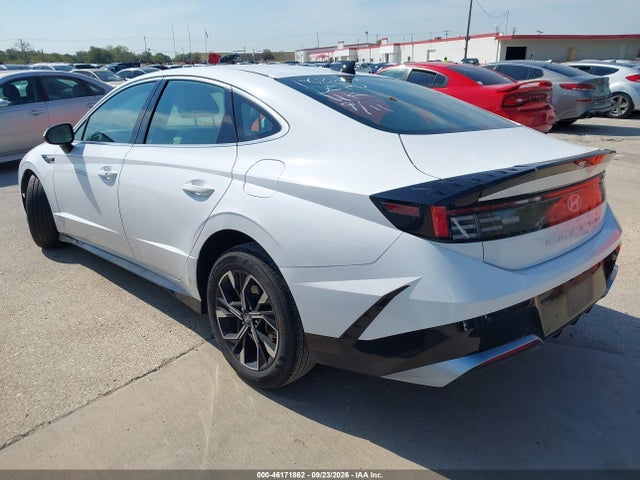 Hyundai SONATA SEL 2025 KMHL64JA7SA512812 Image 3