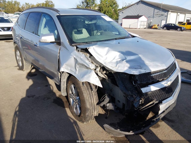46171900 :رقم المزاد ، 1GNKRJED1BJ407037 vin ، 2011 Chevrolet Traverse 2lt مزاد بيع