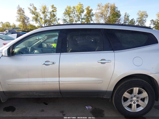 46171900 :رقم المزاد ، 1GNKRJED1BJ407037 vin ، 2011 Chevrolet Traverse 2lt مزاد بيع