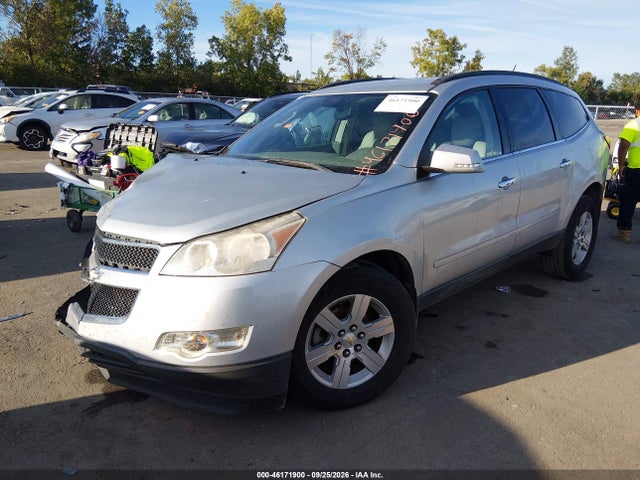 46171900 :رقم المزاد ، 1GNKRJED1BJ407037 vin ، 2011 Chevrolet Traverse 2lt مزاد بيع