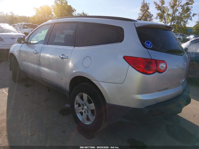 46171900 :رقم المزاد ، 1GNKRJED1BJ407037 vin ، 2011 Chevrolet Traverse 2lt مزاد بيع