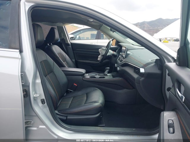 1N4BL4CV5NN398515 Nissan Altima Sr Fwd