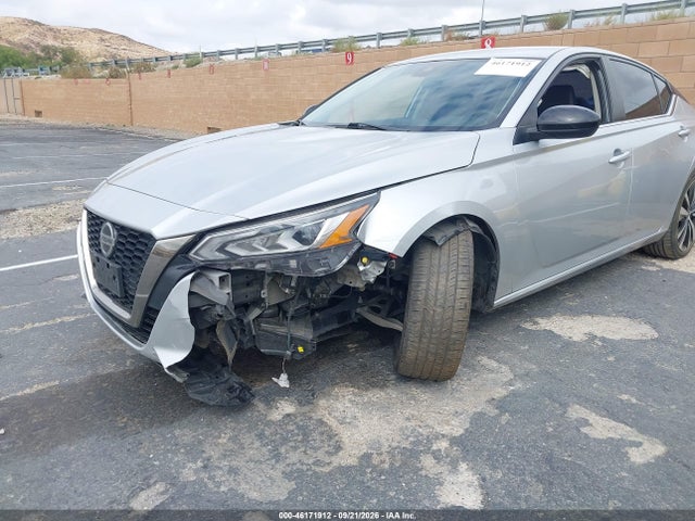 1N4BL4CV5NN398515 Nissan Altima Sr Fwd