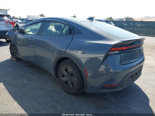 Toyota Prius Le 2025 JTDACAAU0S3051695 Image 3
