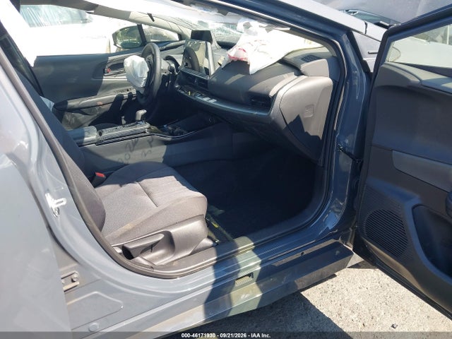 Toyota Prius Le 2025 JTDACAAU0S3051695 Image 5