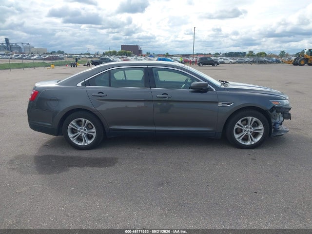 2017 Ford Taurus Sel მანქანა იყიდება აუქციონზე, vin: 1FAHP2H82HG109086, აუქციონის ნომერი: 46171953