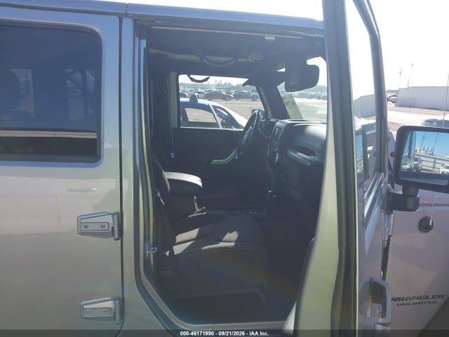 46171990 :رقم المزاد ، 1C4BJWFG4EL292142 vin ، 2014 Jeep Wrangler Unlimited Rubicon مزاد بيع
