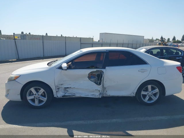 2014 Toyota Camry Se მანქანა იყიდება აუქციონზე, vin: 4T1BF1FK8EU436872, აუქციონის ნომერი: 46171995