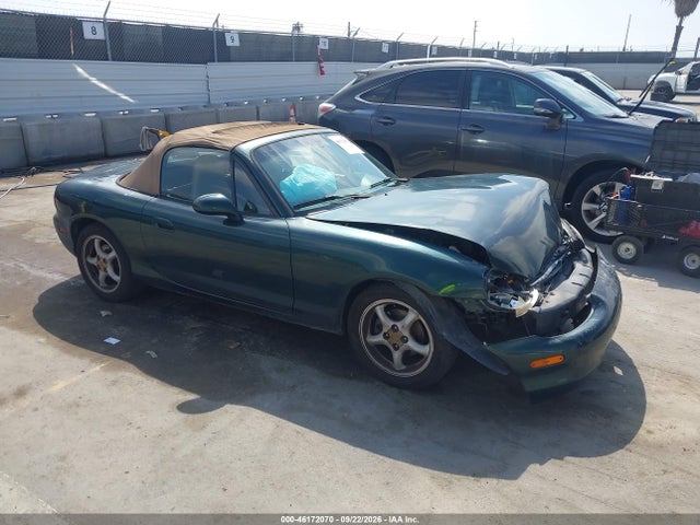 46172070 :رقم المزاد ، JM1NB3535X0117572 vin ، 1999 Mazda Mx-5 Miata Leather Pkg/popular Equipment Pkg/sports Pkg/touring Pkg مزاد بيع